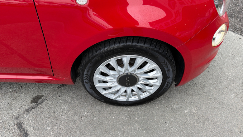 Fiat 500 1.2 Lounge 3dr Dualogic Petrol Hatchback